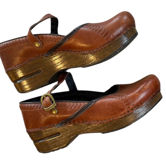 Women’s Dansko Mary Jane Shoes Platform Heel Brown Tan Dark Trim SIZE 37 7 7.5 - Picture 4 of 10